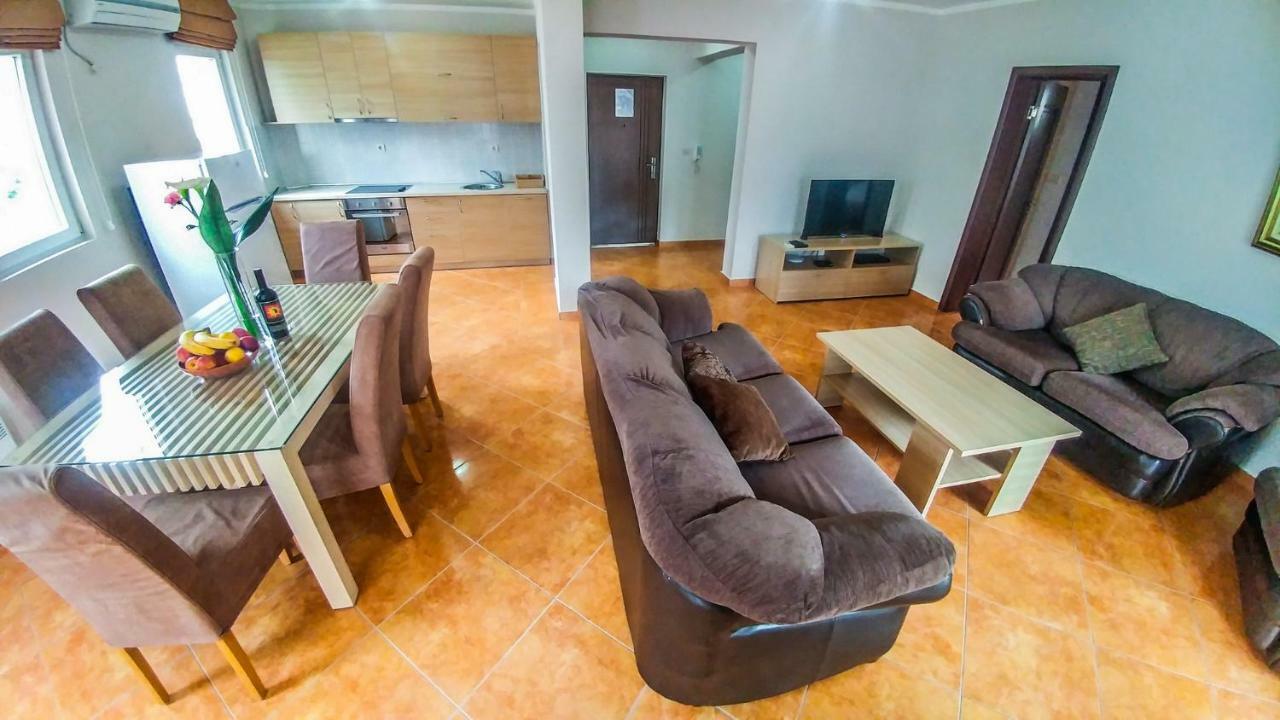Villa Franeta Apartments บุดวา ภายนอก รูปภาพ