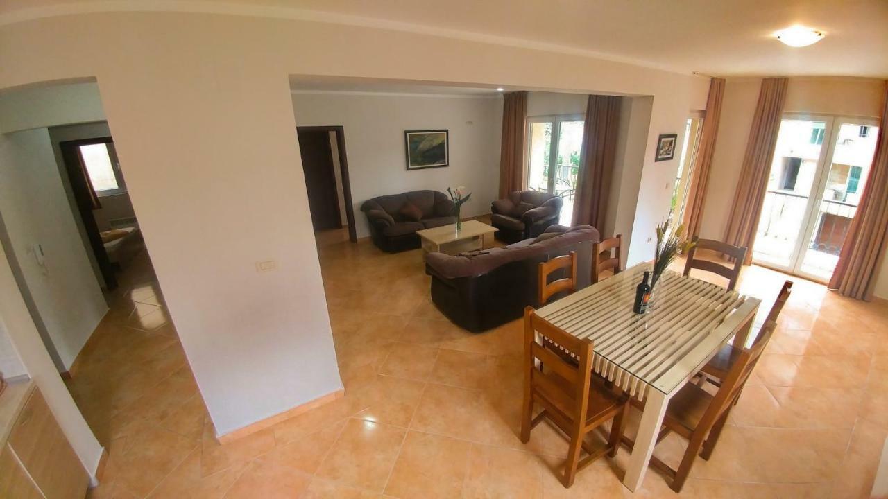 Villa Franeta Apartments บุดวา ภายนอก รูปภาพ